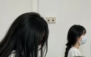 午睡美女！